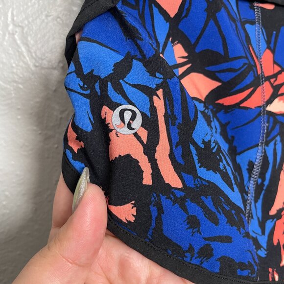 Lululemon Women 4 Paint Storm Harbor Blue Multi Black Speed Shorts Zip Pocket - Picture 6 of 9